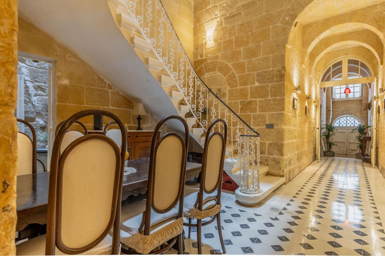 Stunning Valletta Palazzino Exterior photo