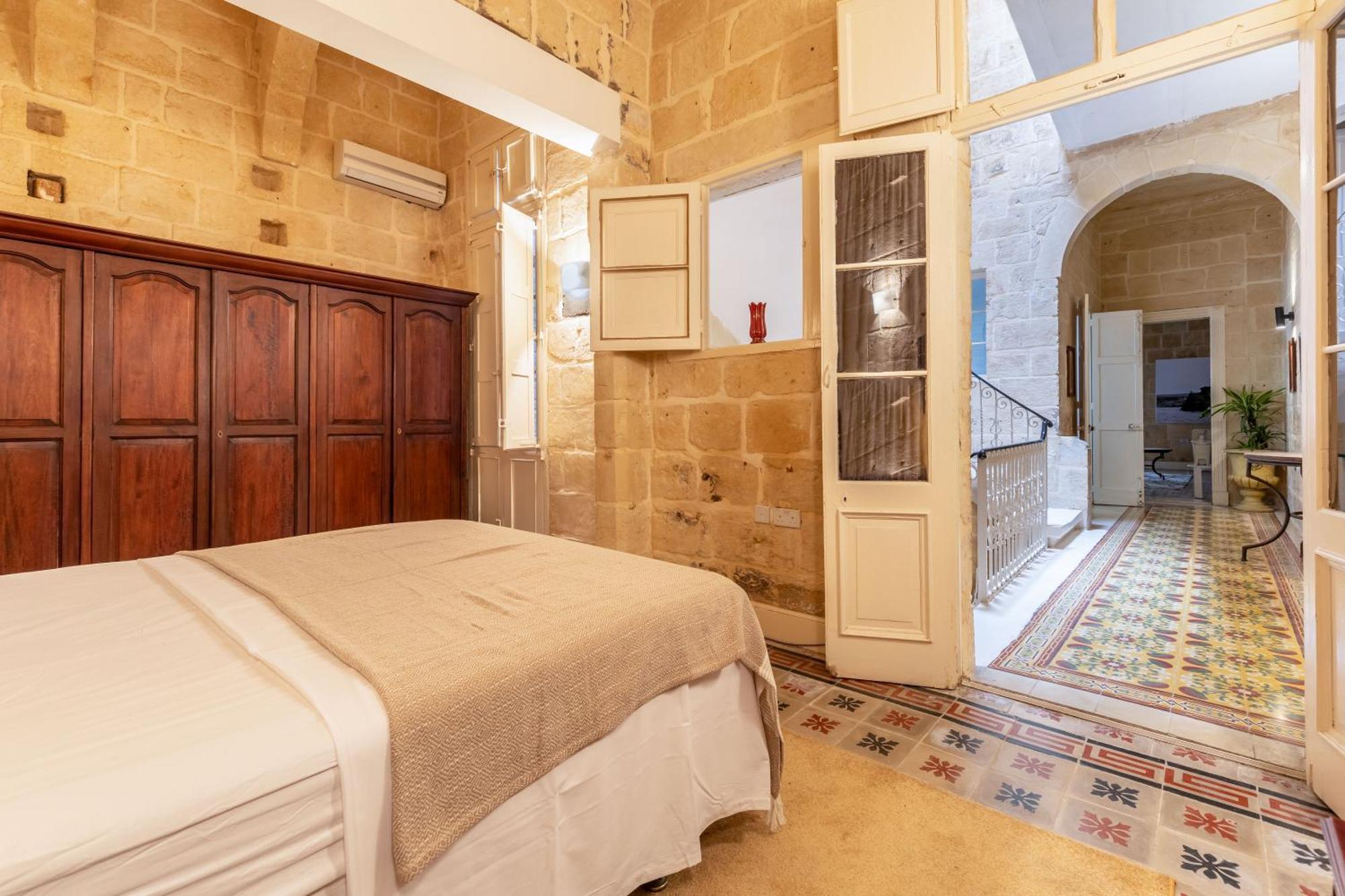 Stunning Valletta Palazzino Exterior photo